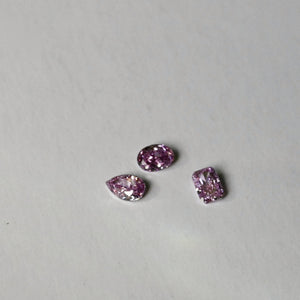 ダイヤモンド 0.067ct /Fancy Vivid Purplish Pink