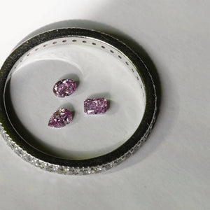 ダイヤモンド 0.064ct /Fancy Vivid Purple Pink