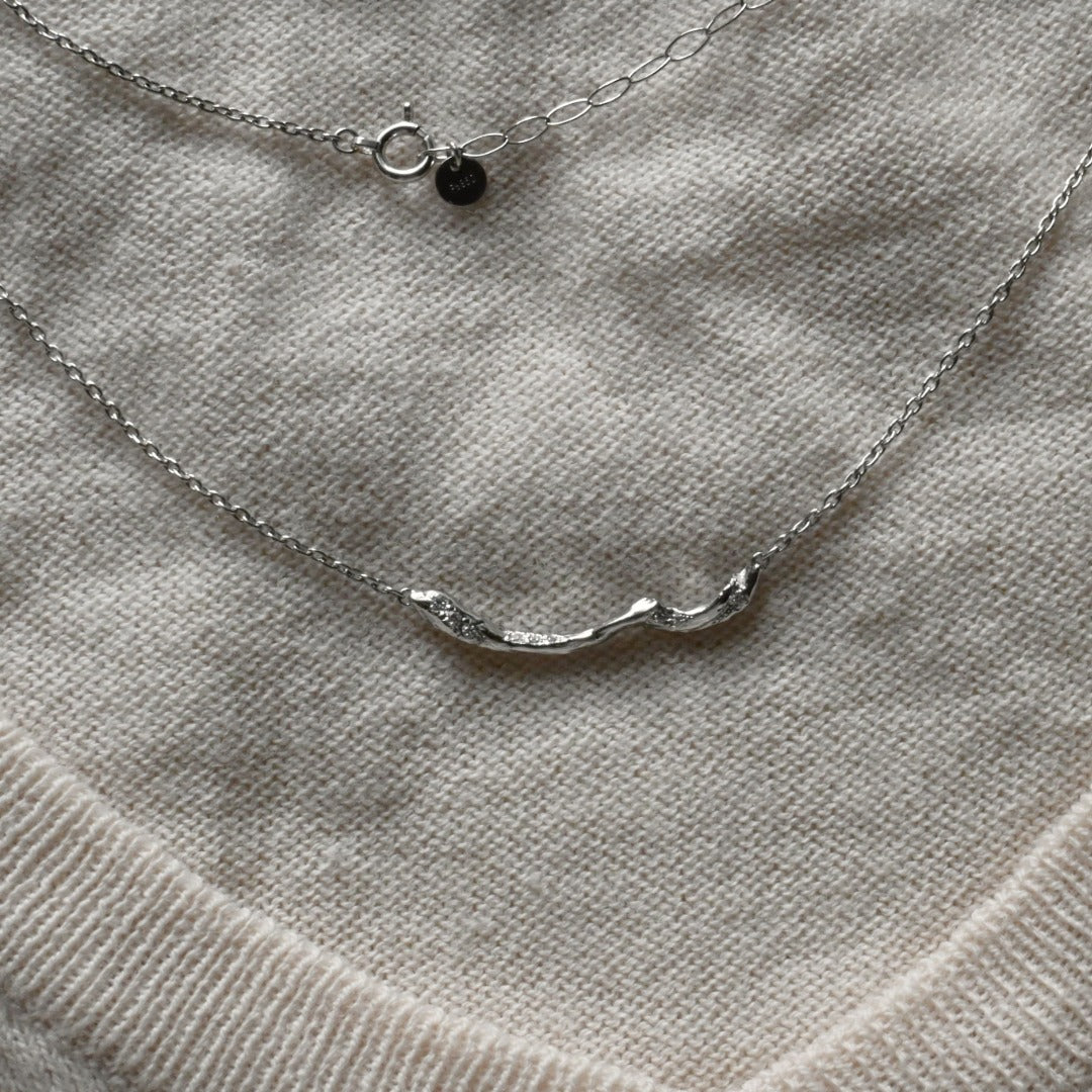 【One-Off】Pt900/850 Diamond Necklace "Fluid"