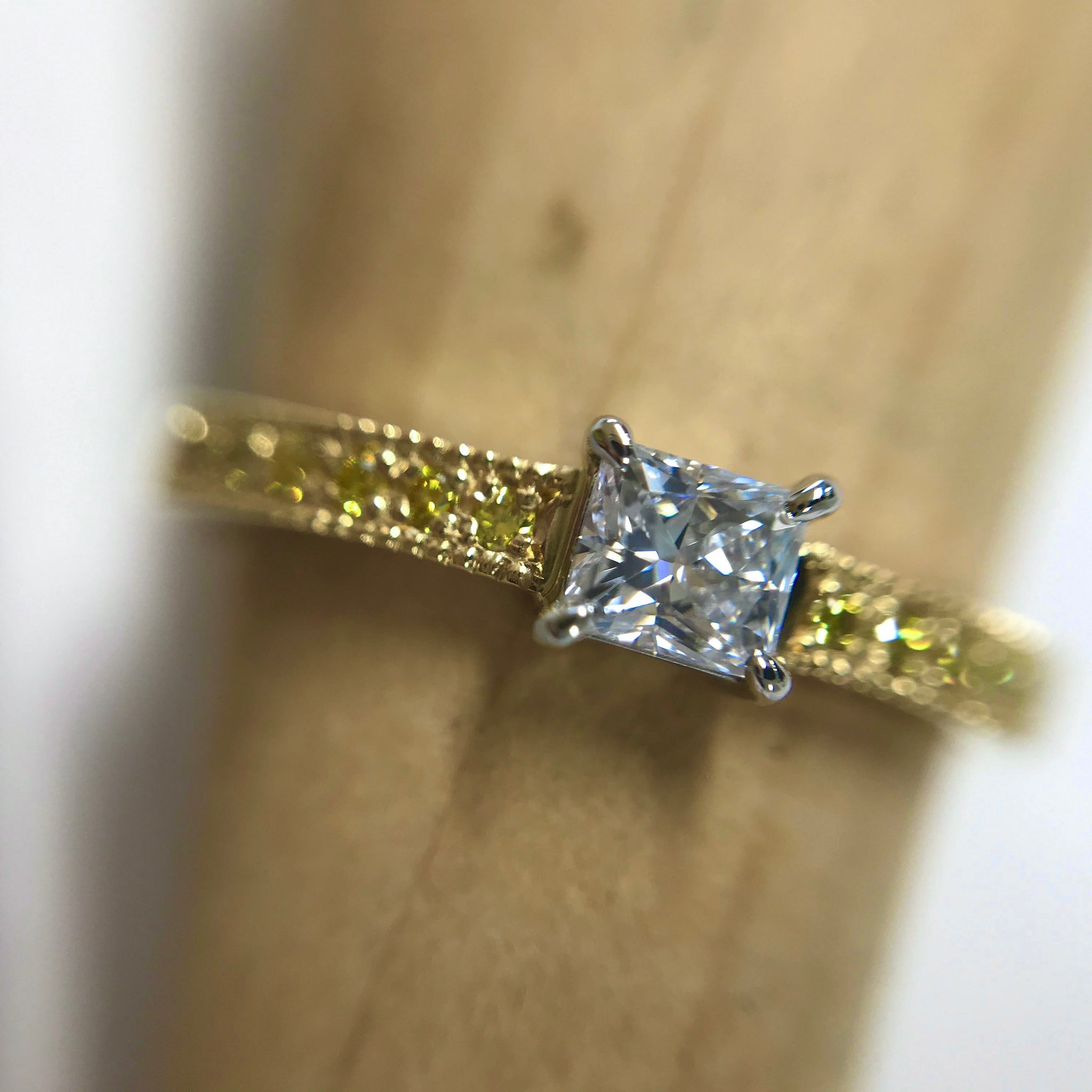 【One-off】 K18/Pt900  Diamond Ring "D"color & Natural Yellow