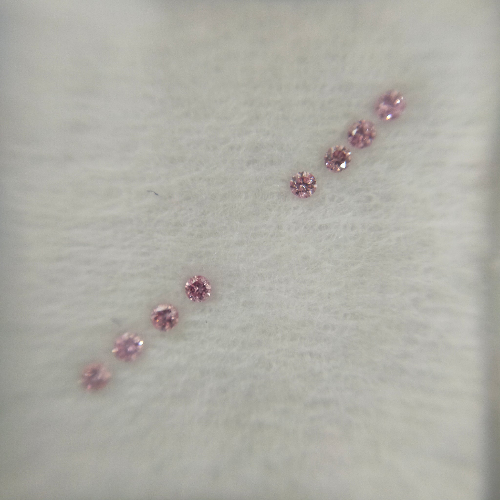 Pink Diamond Melee 1.2mm