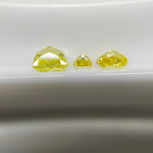 ダイヤモンド 0.178ct /Fancy Vivid Yellow