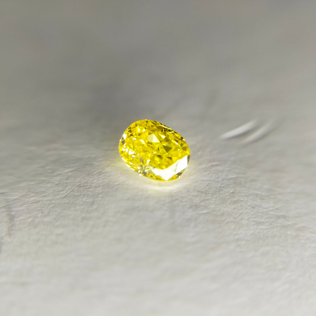 ダイヤモンド 0.178ct /Fancy Vivid Yellow