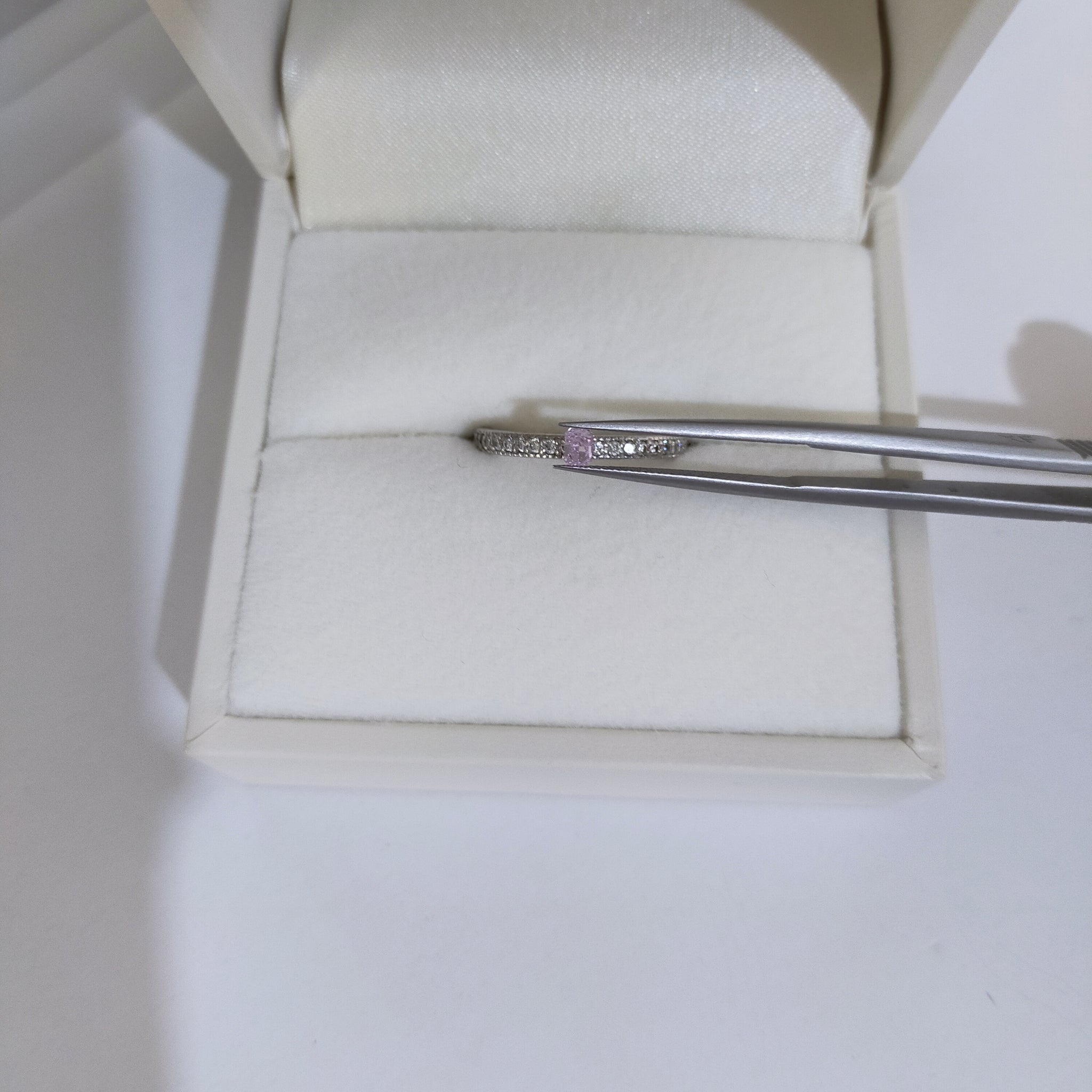 ダイヤモンド 0.143ct /Fancy Pink Purple