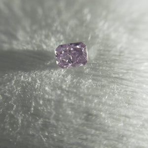 ダイヤモンド 0.143ct /Fancy Pink Purple