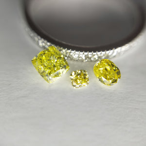 ダイヤモンド 0.178ct /Fancy Vivid Yellow