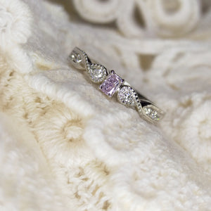 【One-off】 Pt900  Diamond Ring "Embroidery" Fancy Pink Purple 0.081ct