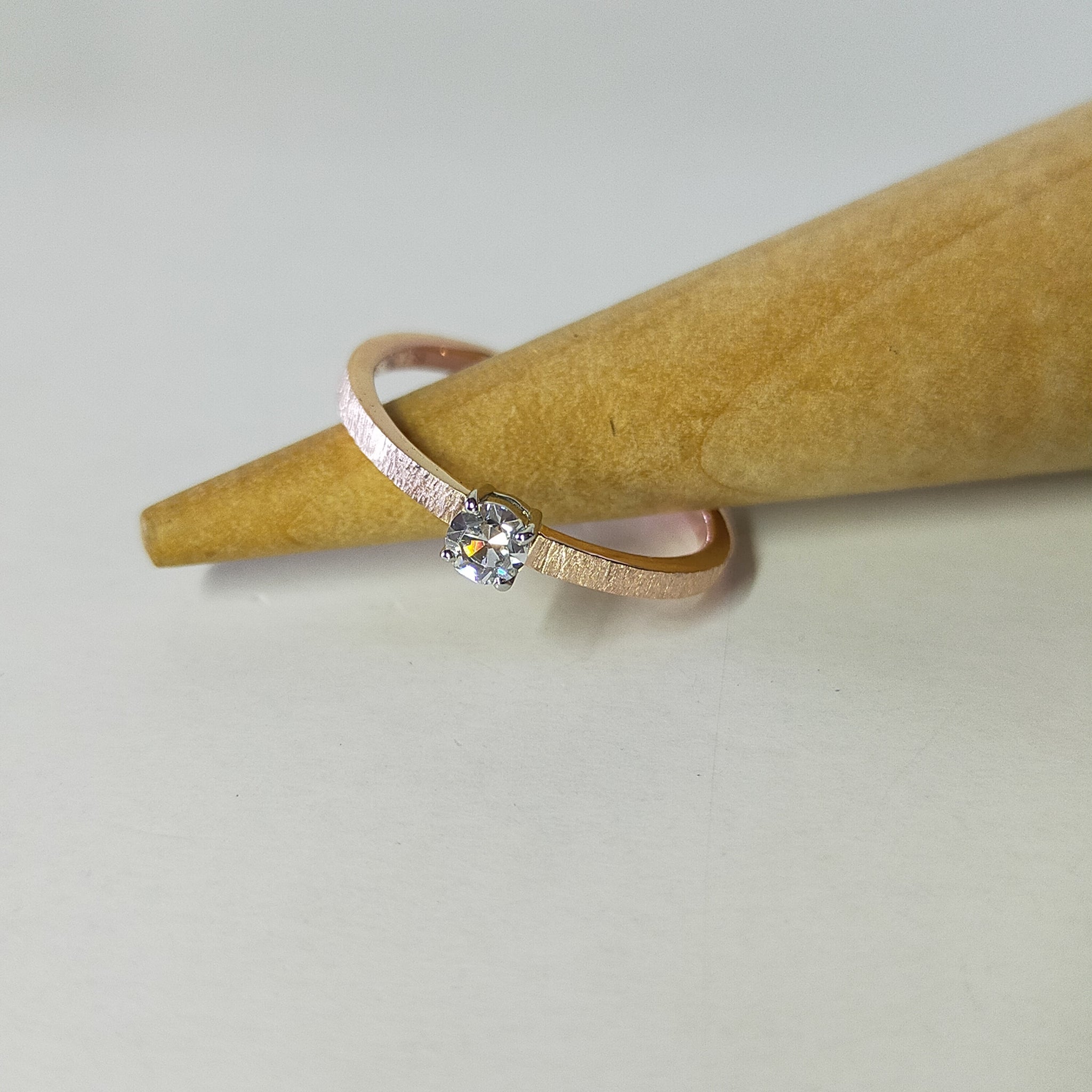 【One-off】 Pt900/K18PG Diamond 0.138ct Single Cut Ring