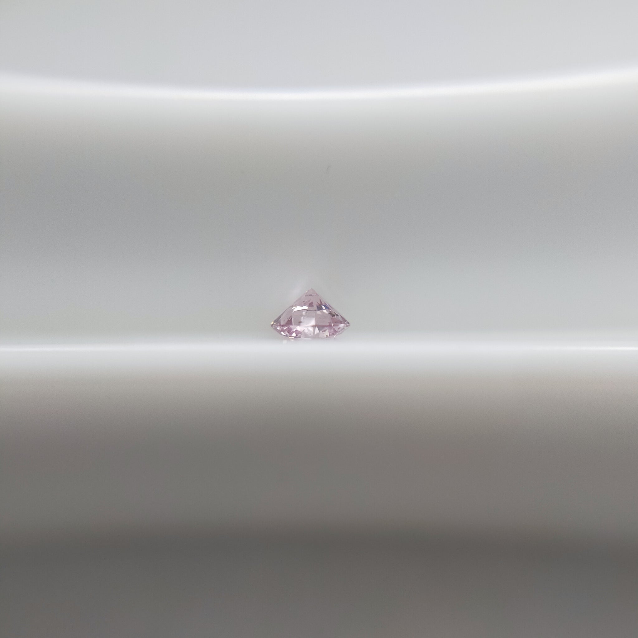 ダイヤモンド 0.061ct /Fancy Purplish Pink