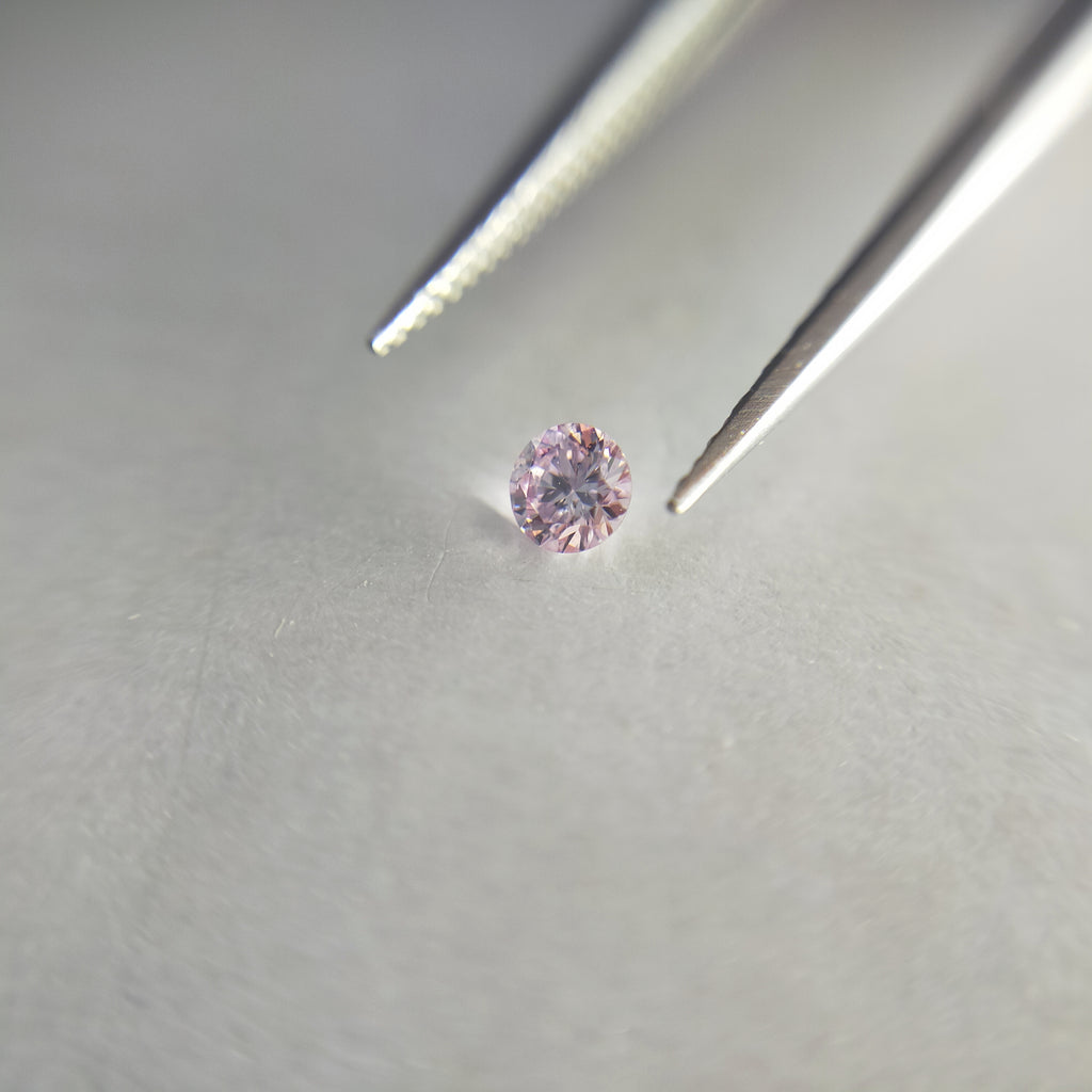 ダイヤモンド 0.061ct /Fancy Purplish Pink