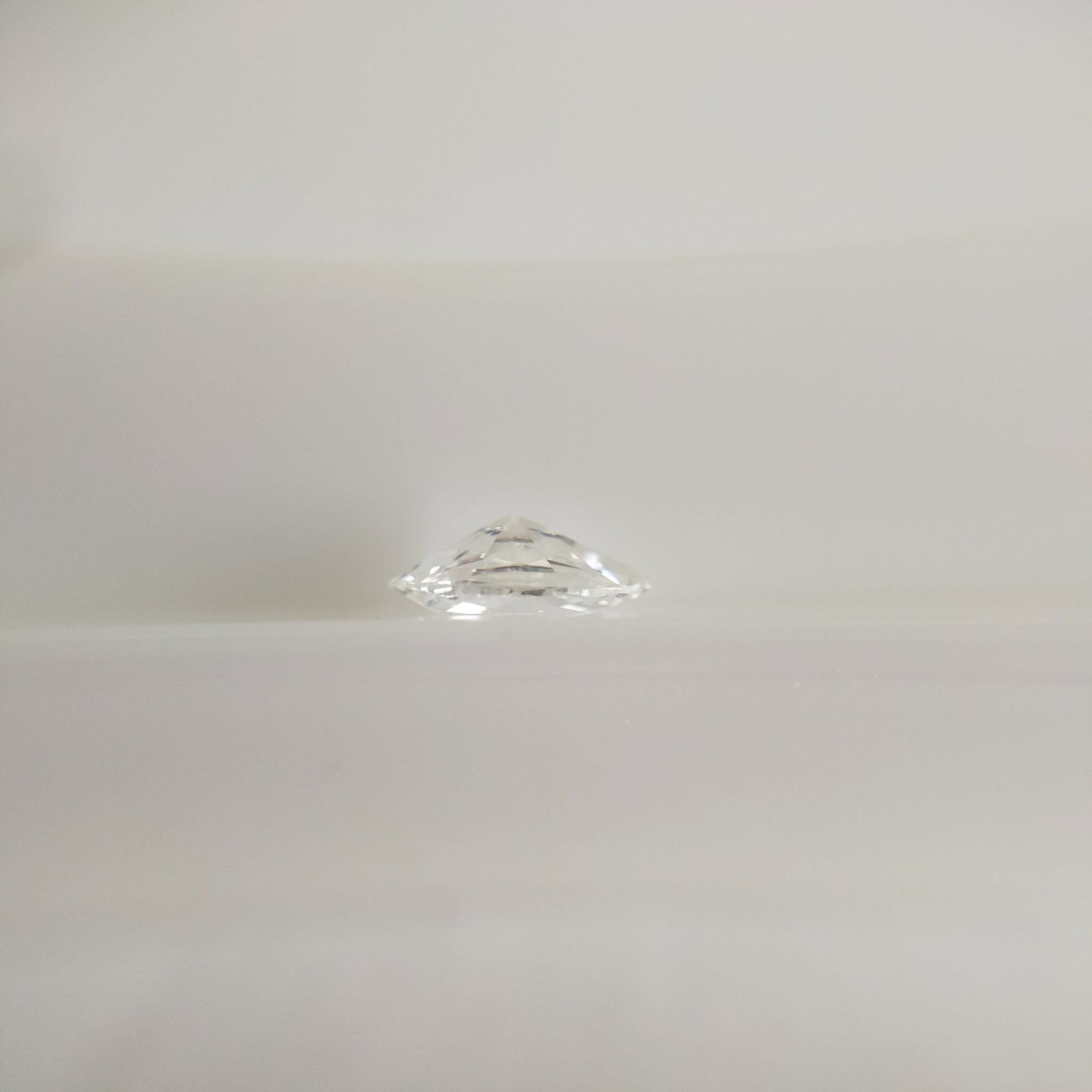 ダイヤモンド 0.218ct /F-SI1