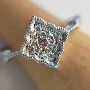 Pt900  Pink Diamond Ring "Quartet "