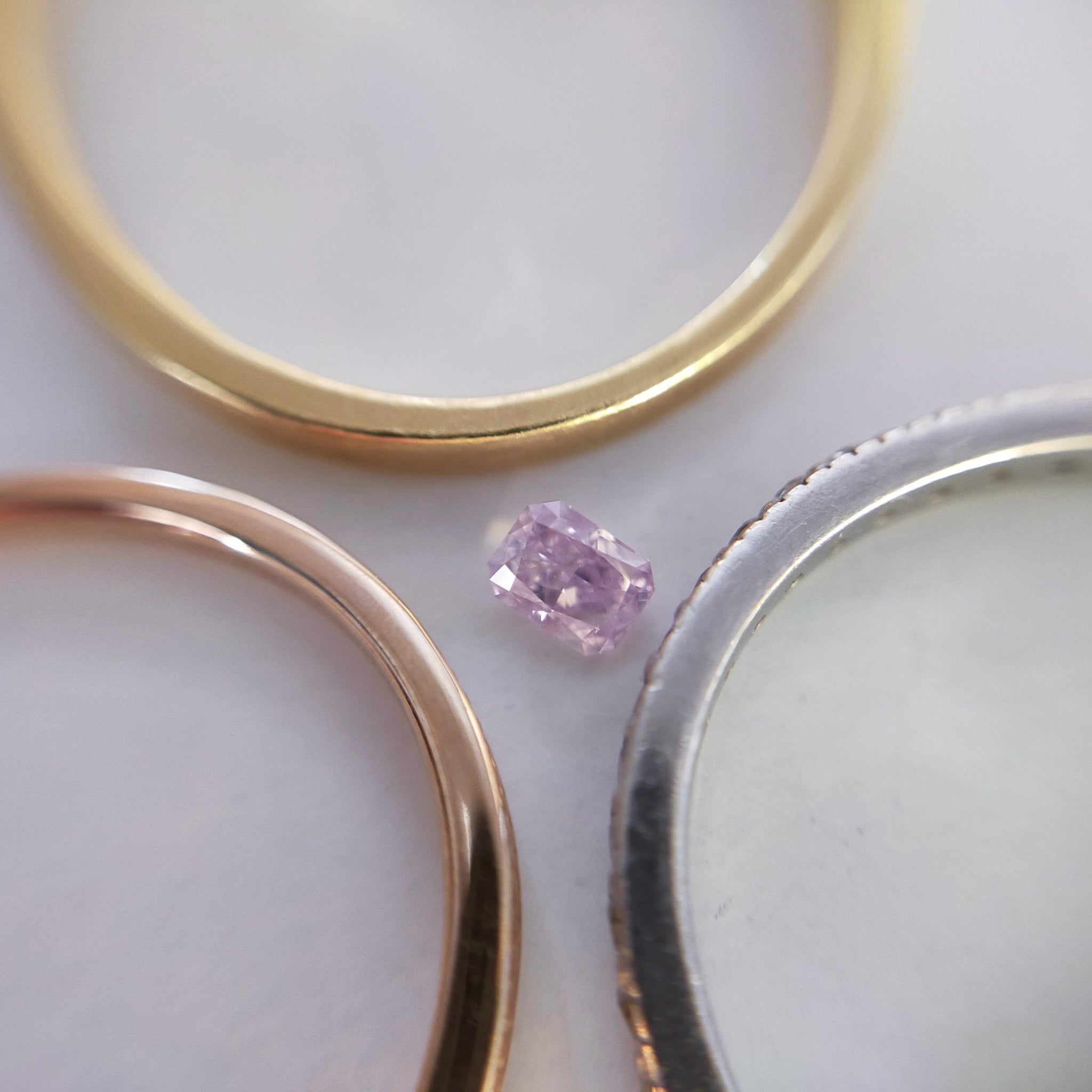 ダイヤモンド 0.143ct /Fancy Pink Purple